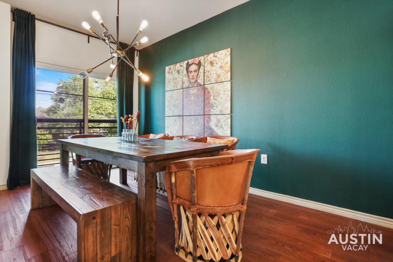 Stylish 4Br With Smart Tv And Free Garage Parking Appartement Austin Buitenkant foto
